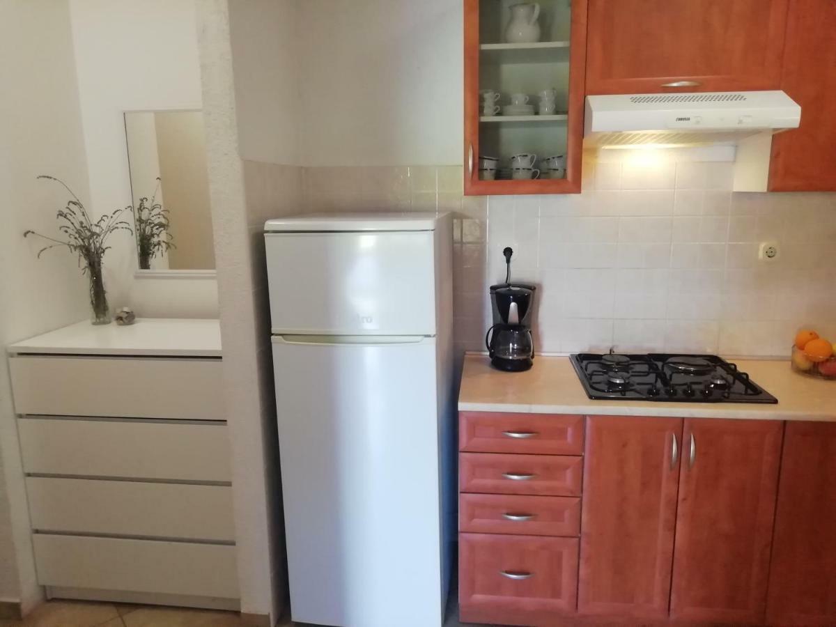 Apartments Jadranka Ivana Pula Eksteriør billede